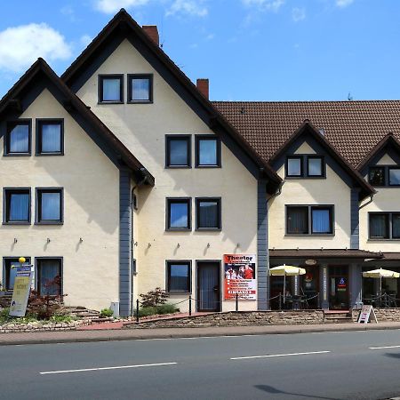 Lauenforde Hotel Vier Spitzen מראה חיצוני תמונה