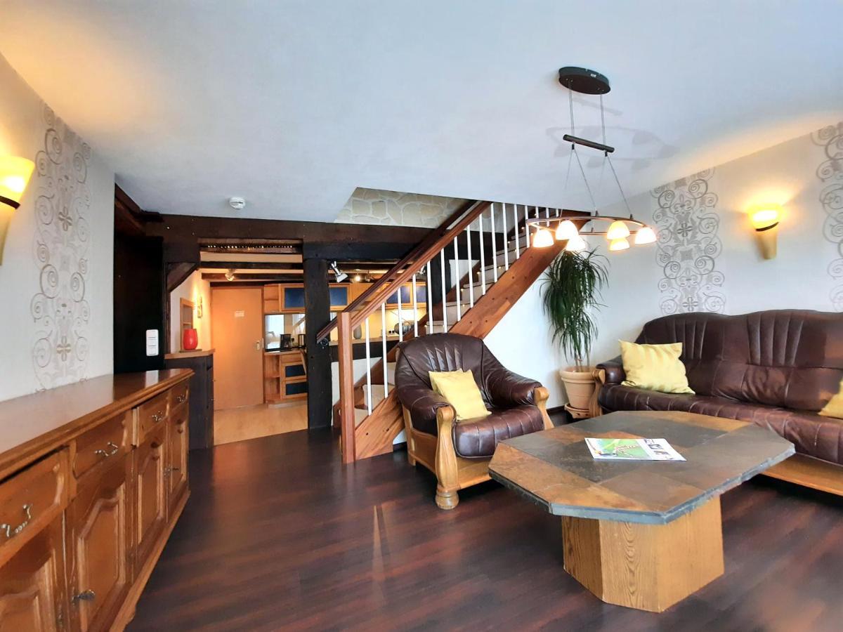 Lauenforde Hotel Vier Spitzen מראה חיצוני תמונה